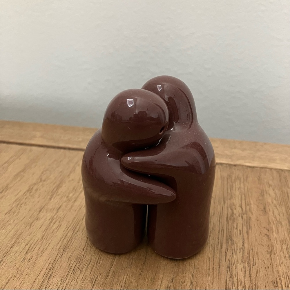Hugging Ghosts 👻 Salt & Pepper Shakers